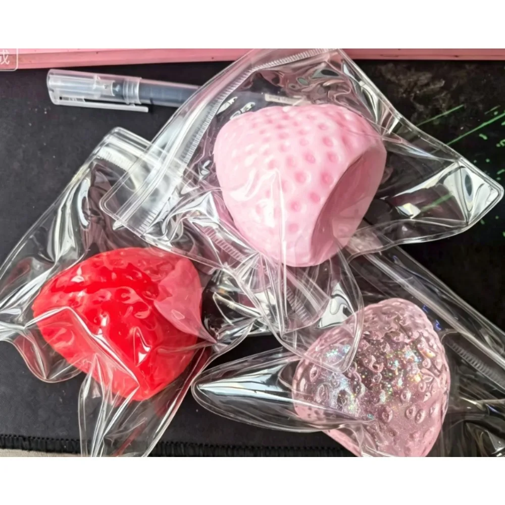 ของเล่นบีบสตรอว์เบอร์รี่ขนาดให - Party Games Entertainer บทวิจารณ์และราคา